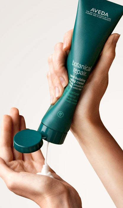 botanical repair™ bond-building styling creme 150 ml